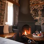 4 Seasons Premium & Massage Treatments 3*