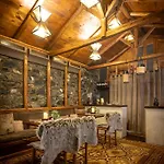 4 Seasons Premium & Massage Treatments