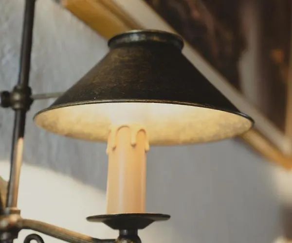 4 Seasons Premium & Massage Treatments